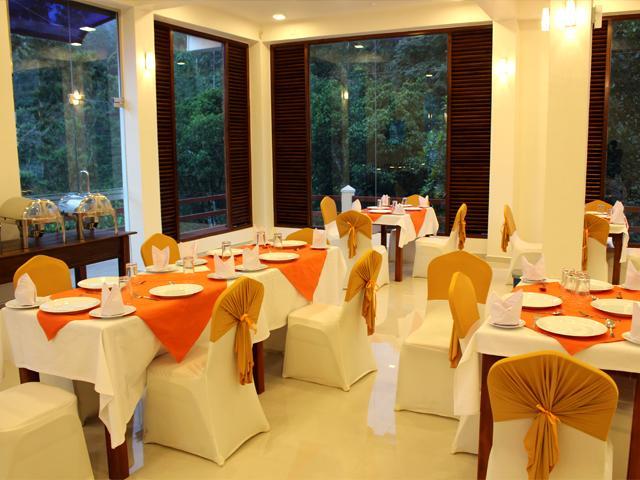 נלת'אניה Delhousie Hotel מראה חיצוני תמונה
